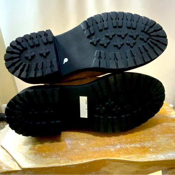 NWOT- LINEA Paolo Taylor Lace Up Boot - Picture 6 of 9